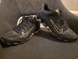 Nike Schuhe