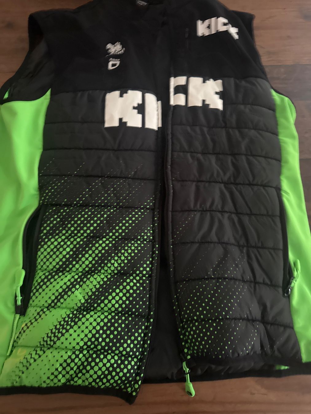 Gilet & Giacche: Kick Gilet – Usato da Luzern venduto da lue_hjl9
