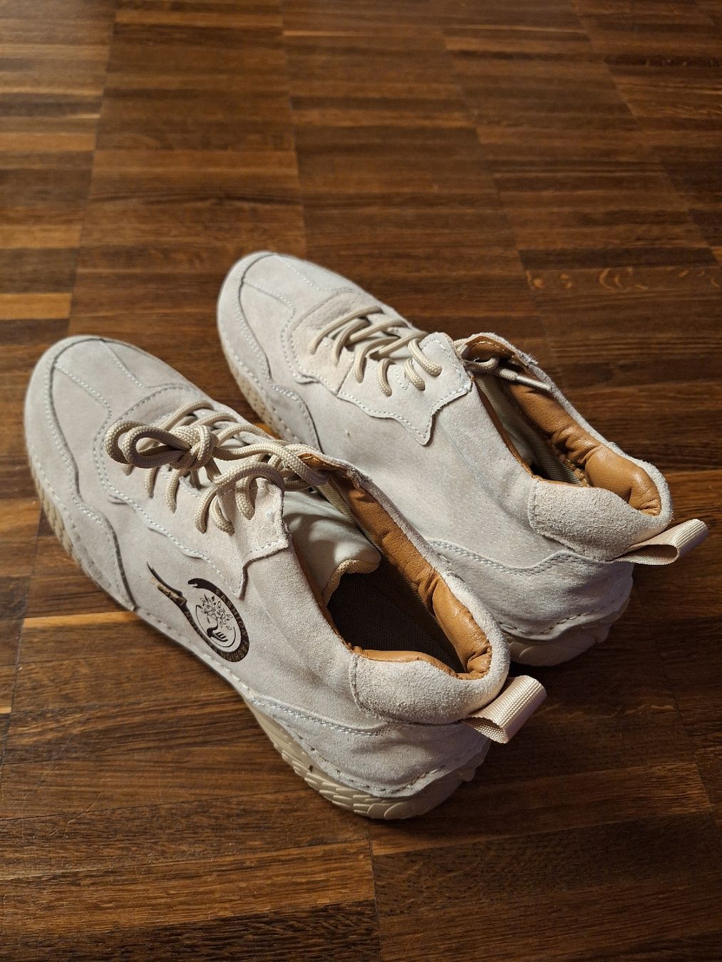 Chaussures hommes: Schuhe aus Wildleder, Beige, Grösse 45 – Neuf avec emballage d'origine à Volketswil par nibin99 1