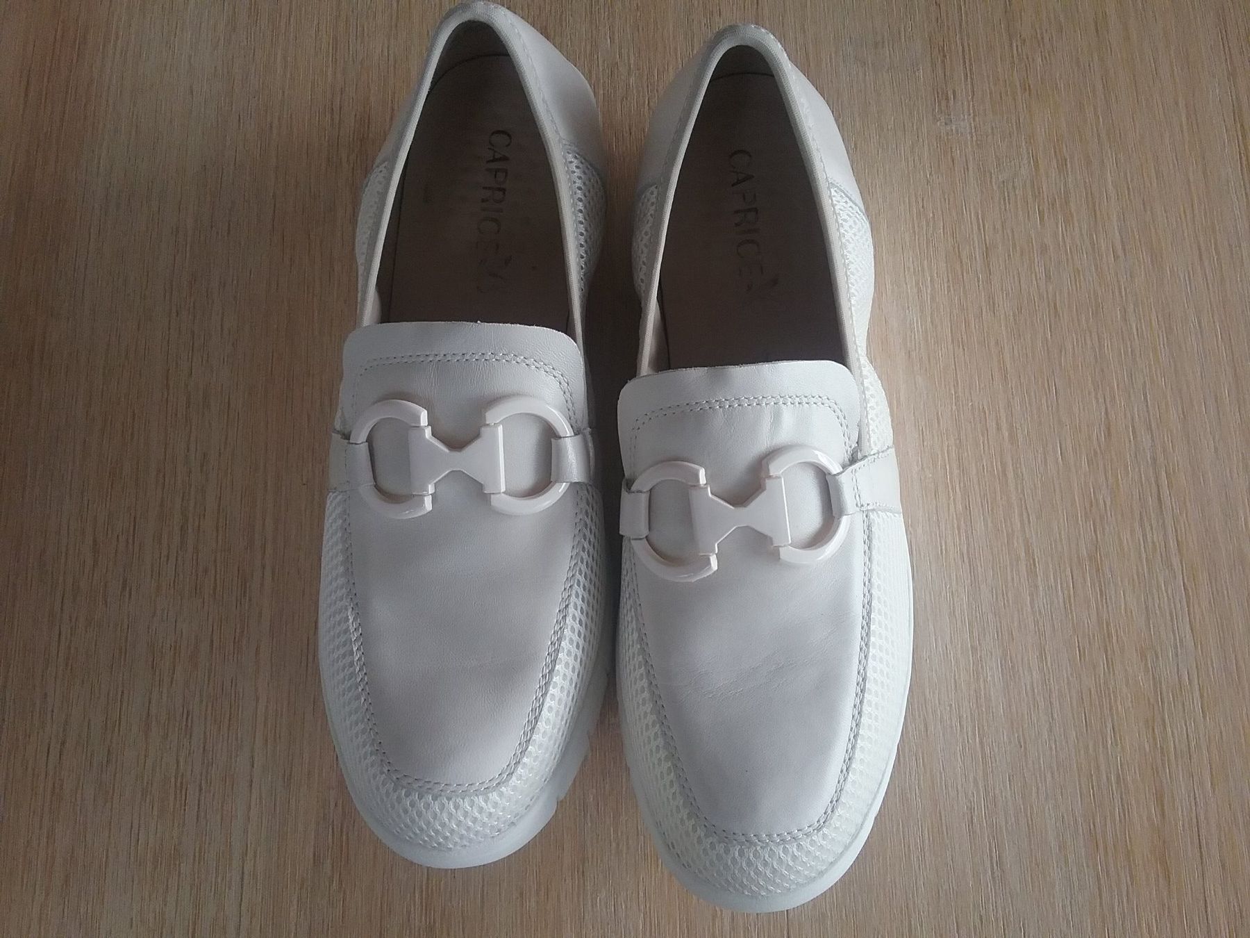 Scarpe da donna: Damenschuh  CAPRICE Gröss40 – Nuovo (secondo la descrizione) da Altstätten SG venduto da Florida013