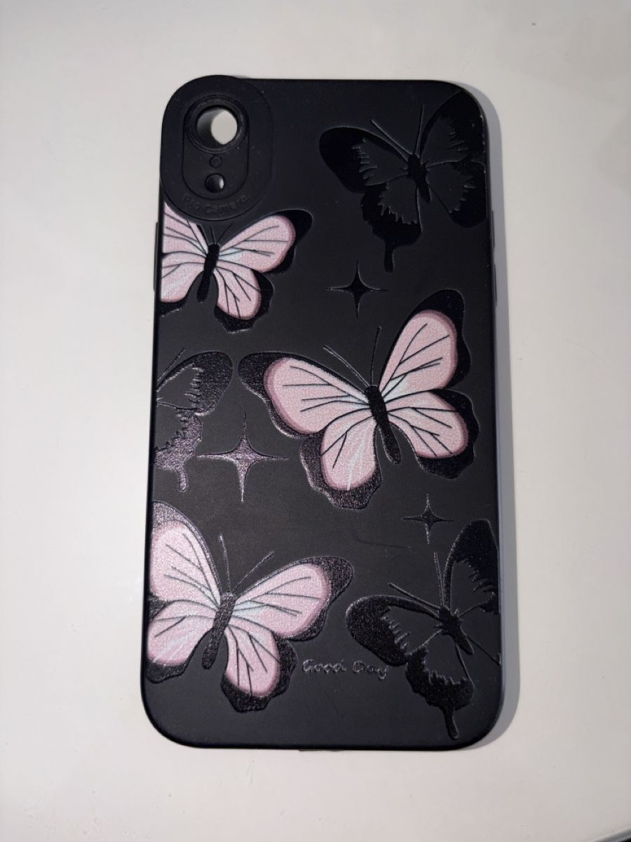 Cover & Protezioni schermo: Iphone XR Hülle – Usato da Basel venduto da SaraaaS060201