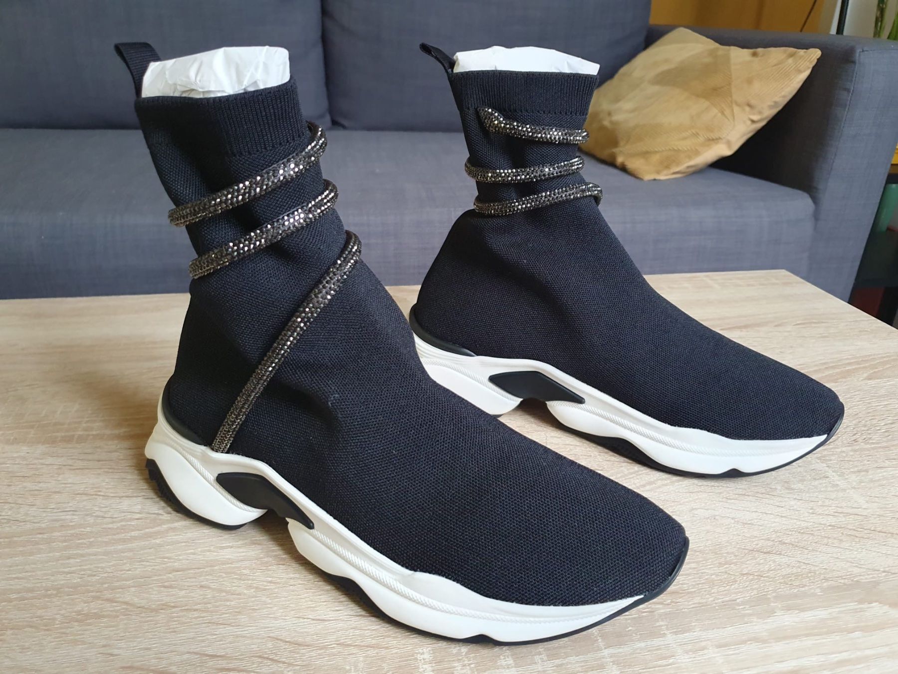 René Caovilla Scarpe da donna: Sneakers Rene Caovilla – Usato da Zürich venduto da val_29qr 1