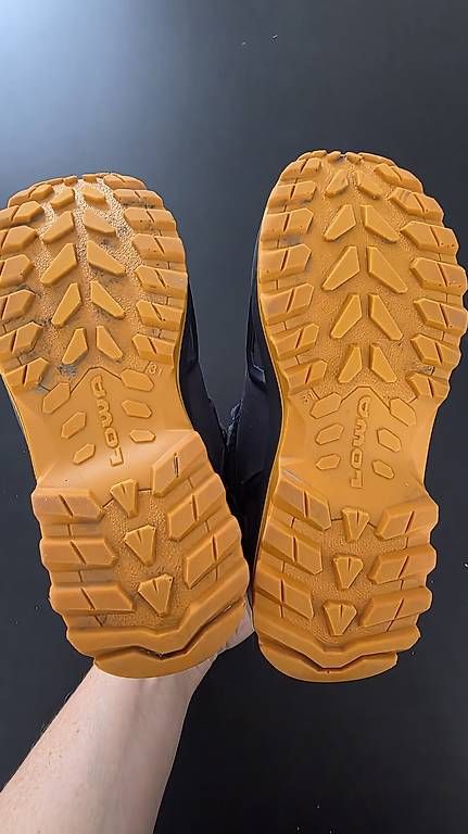 Schuhe für Jungen: LOWA Winterwanderschuhe 31 – Gebraucht aus Solothurn von Zoonja 2