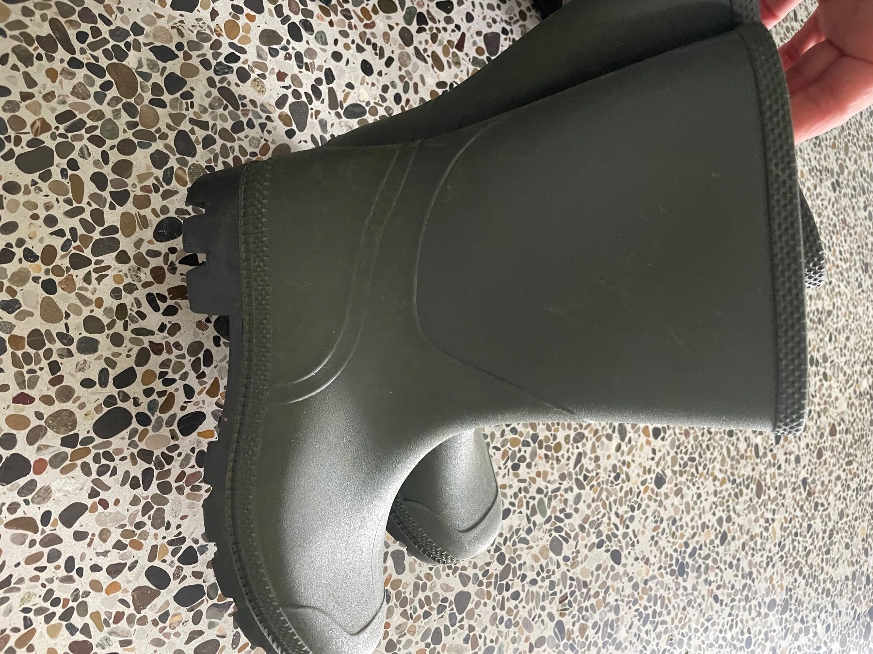 Herrenschuhe: Gummi Stiefel 35 – Gebraucht aus Uster von bek_v2ct 2