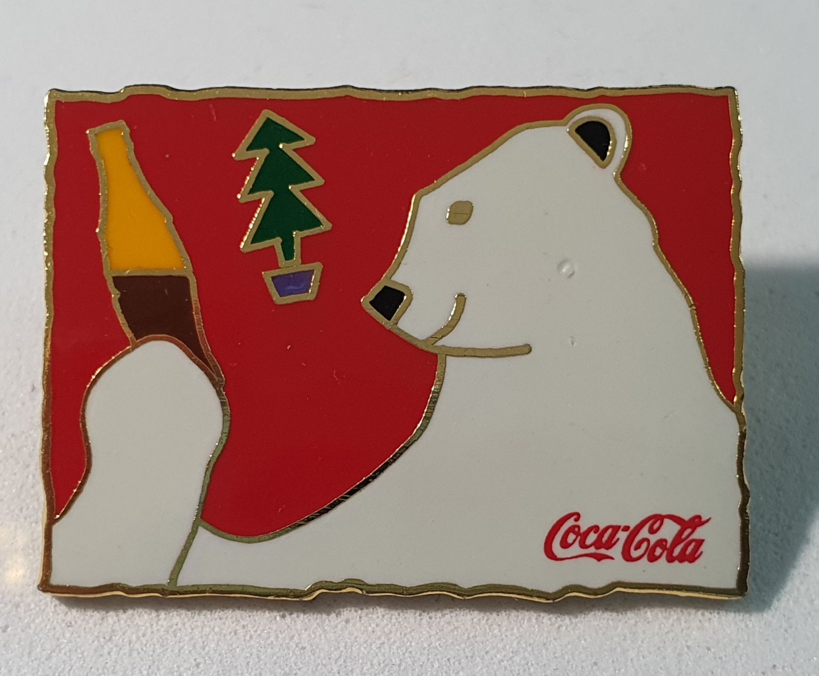 Placchette & Badge: Z708 - Pin Coca Cola Coke Eisbär mit Flasche – Usato da Reinach BL venduto da Boston-Verkauf