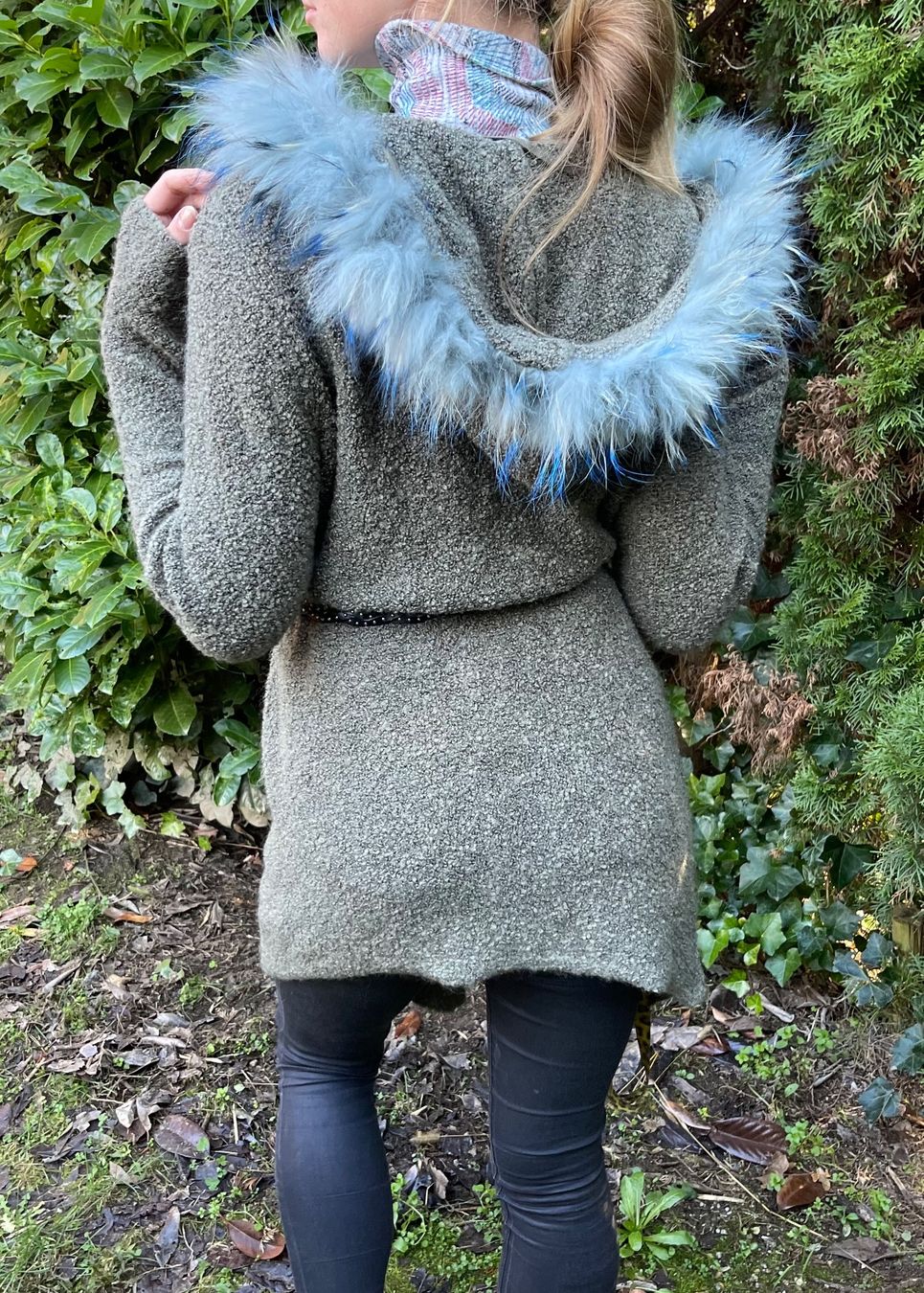 Armani Giacche: Armani Cardigan lungo con cappuccio e pelliccia vera – Nuovo (secondo la descrizione) da Gordevio venduto da LanaZimm 1