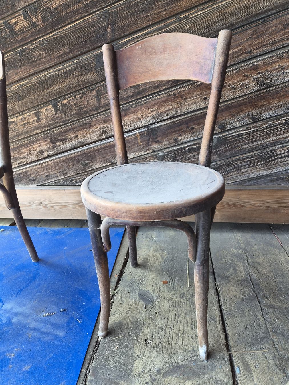 Sedie: 2 anciennes chaises de bistrot – Usato da Farvagny-le-Grand venduto da CollectibleWatches 1