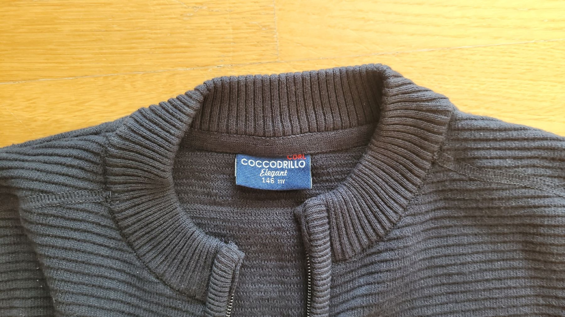 Giacche & Cappotti: Strickjacke mit Reissverschluss gr.146 – Usato da Winkel venduto da Madziacz 3