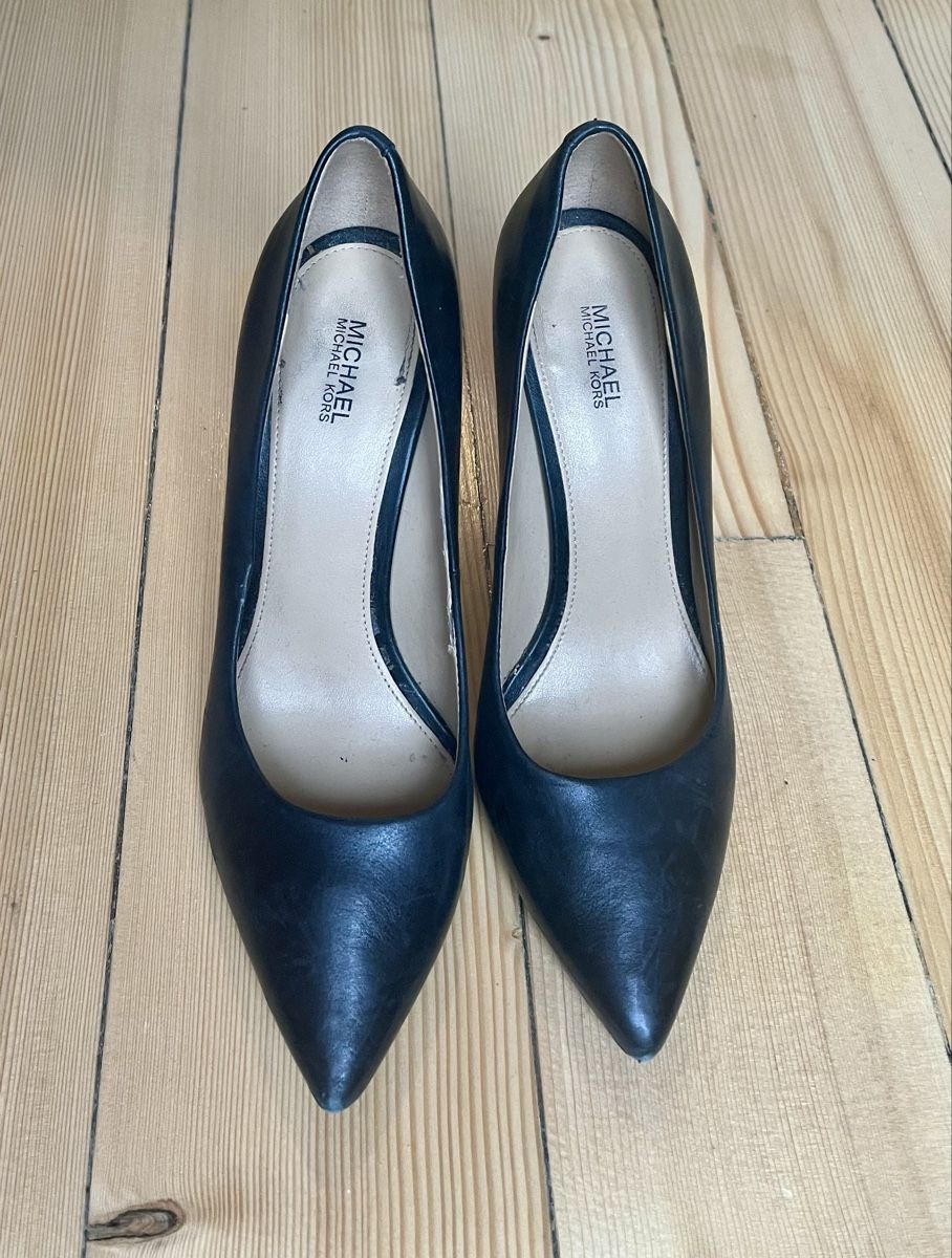 Michael Kors Damenschuhe: Michael Kors heels - Size 39 – Gebraucht aus Lausanne von ali_z8hd