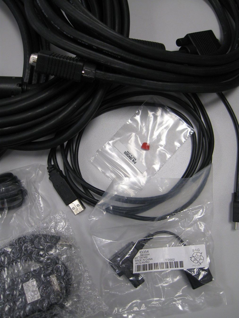Cavi: LOT Computer Kabel Steckverbinder PS/2 USB seriell Office XP – Nuovo (secondo la descrizione) da Romanshorn venduto da samo1974 3