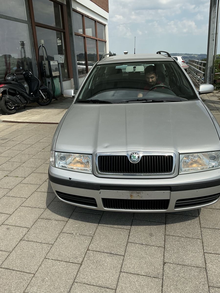 Skoda Autos: Skoda Octavia 4x4 1.9 TDI – D'occasion à Stein AR par aut_fx2l 3