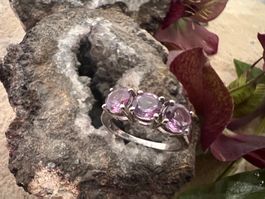 Ring Silber mit Amethyst klassisch zeitlos schön G: 54,5
