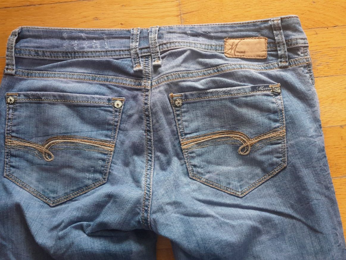 Jeans: Jeans Grösse 29/32 – Usato da Worb venduto da Osterthal 2