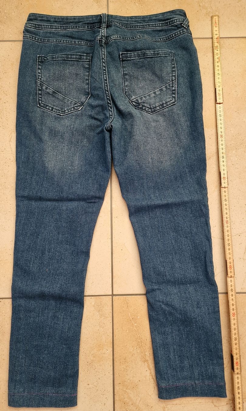 Jeans: Jeanshose grösse 36 – Usato da Frutigen venduto da Maqua 1