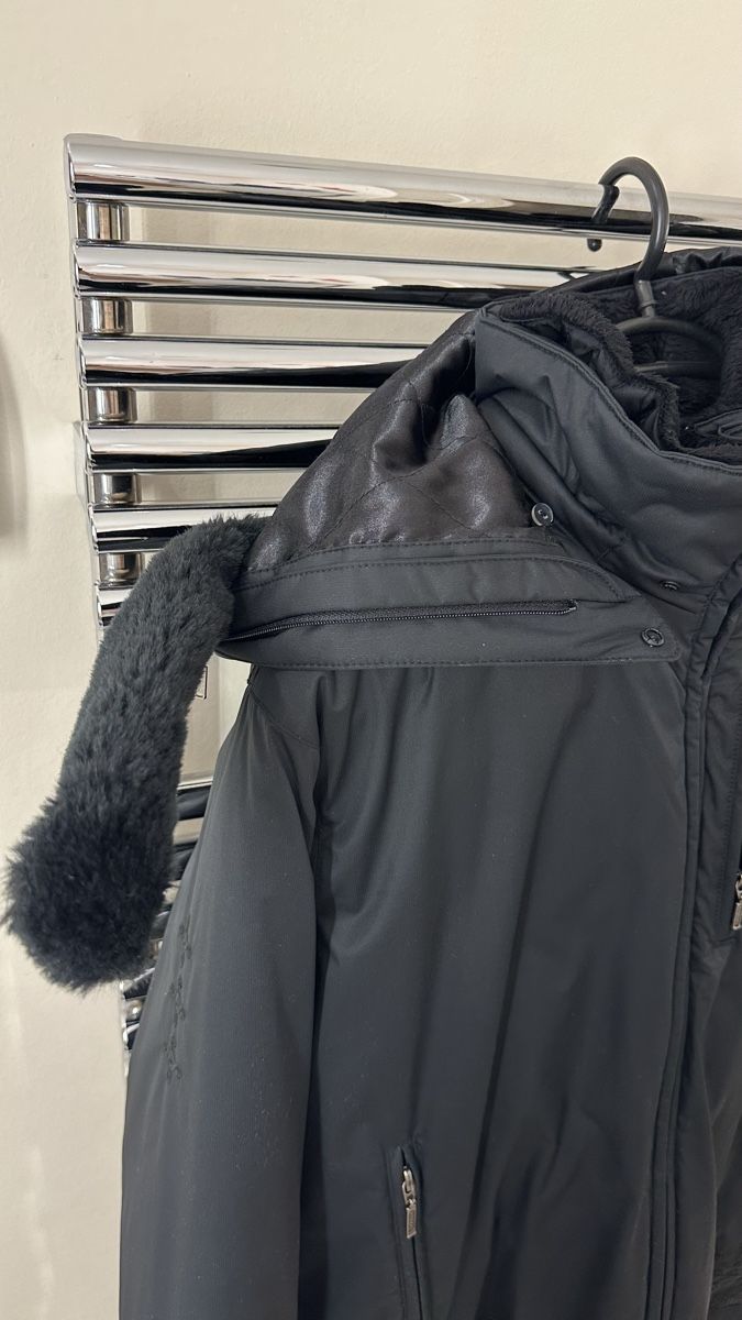 Spyder Jacken: Spyder Winterjacke, Schwarz, Damen, Grösse 38 – Gebraucht aus Ettingen von slg_4107 4