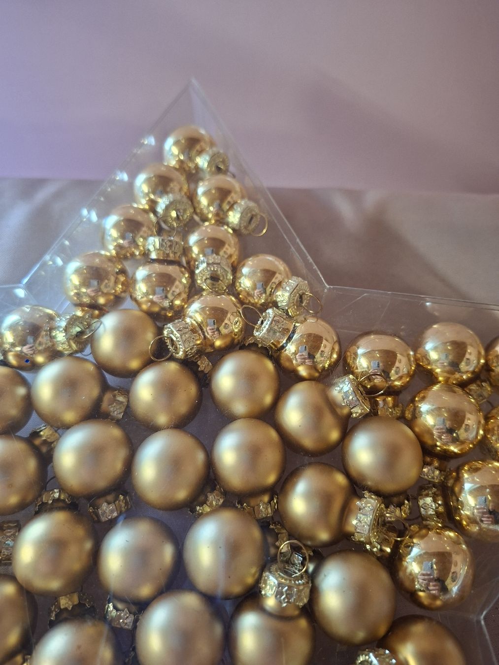 Tutte le decorazioni: neu: Weihnachtskugeln Set Gold in Sternverpackung  – Nuovo e nell'imballaggio originale da Nassen venduto da verrueckt 1