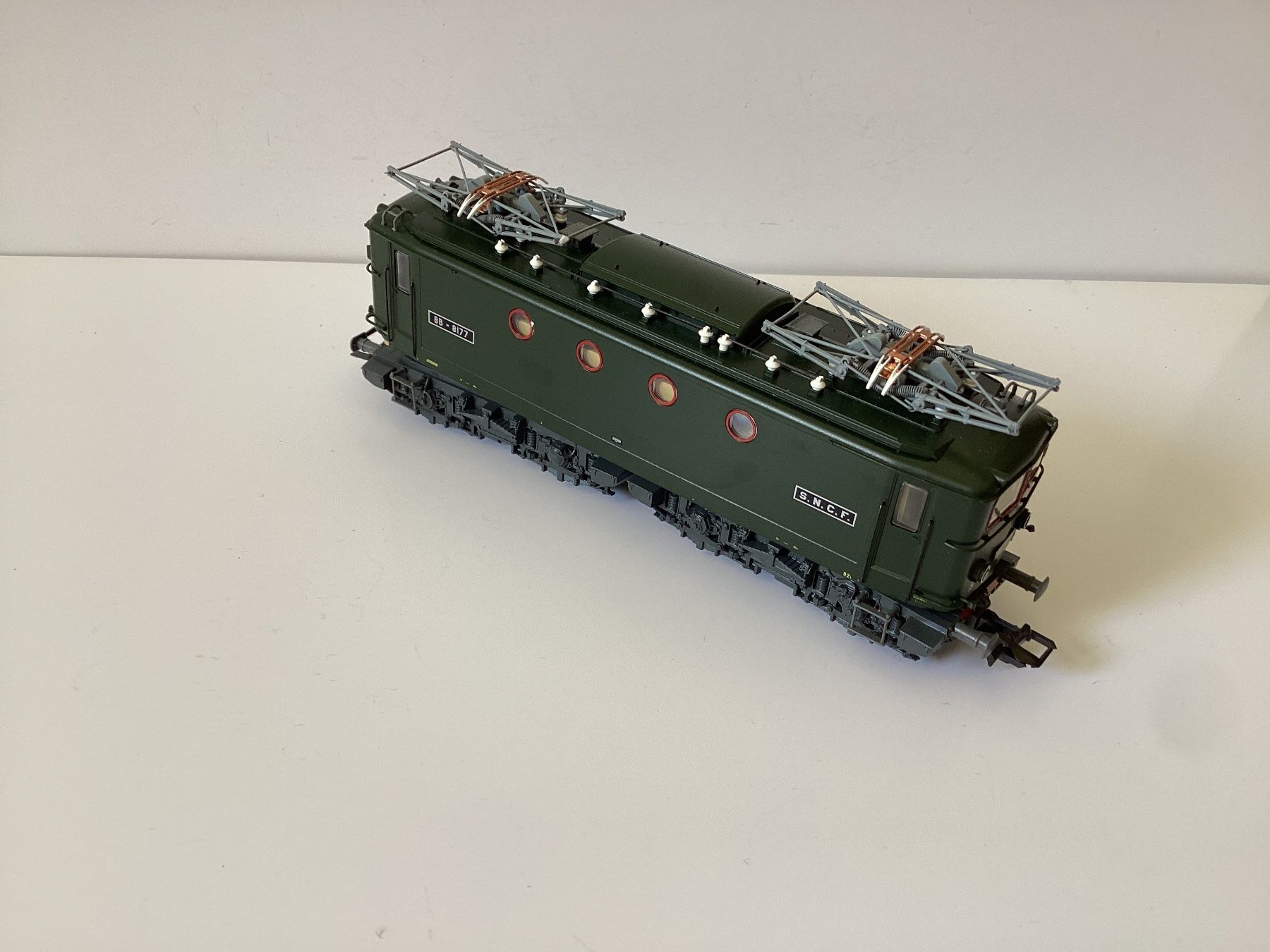 Roco Modellini di ferrovie: Roco 73051 SNCF BB 8177 H0 1:87 – Usato da Effretikon venduto da simtek_de 1