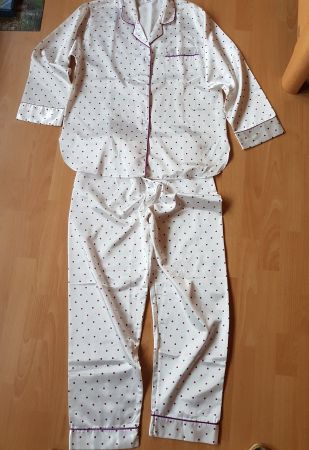 SCHICKER PYJAMA GR. 40 (NEUWERTIG)