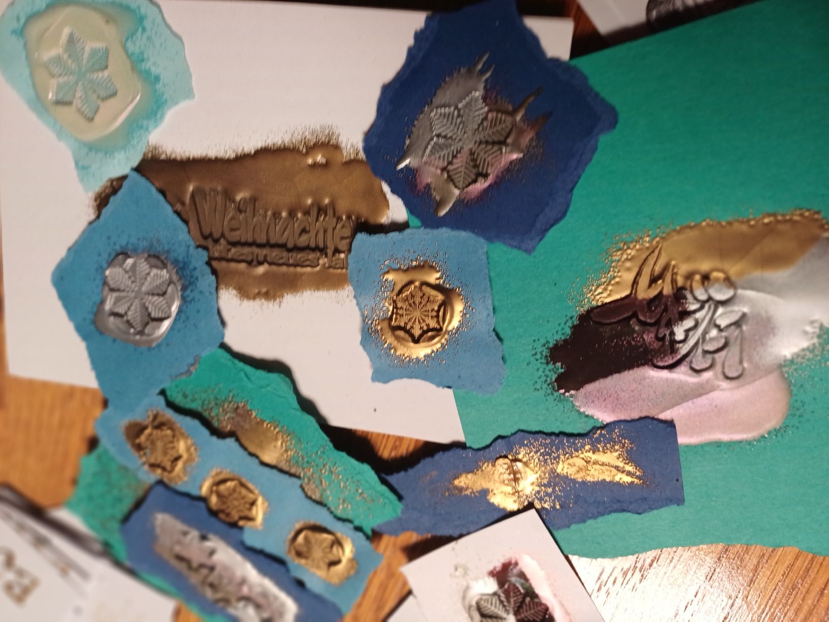 Timbri: Restmaterial Stempel Papier Motive – Usato da Gächliwil venduto da lesidees 5