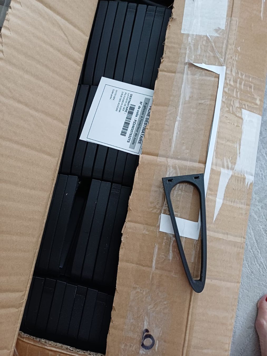 Modellismo RC: Black gray 12 cm damper for drone – Nuovo e nell'imballaggio originale da Bernex venduto da bib_8tfj 1