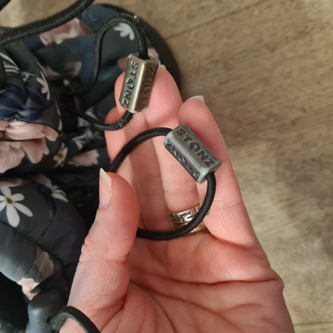 Stonz Chaussures garçon: Stonz – D'occasion à Rapperswil SG par mel_y9xm 3