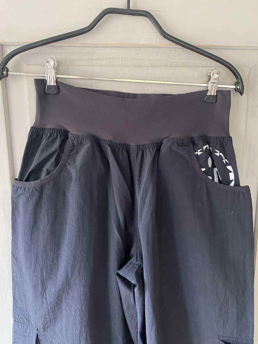 Pantaloni: ZUMBA Hose in Gr. 40/42 – Usato da Embrach venduto da bea_8424 1