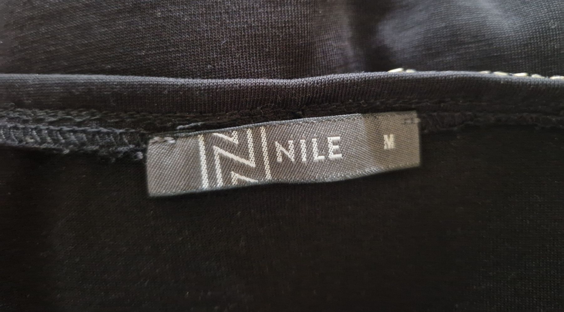 Nile Tops: Nile Top schwarz, Gr. M mit Perlenapplikation  – Gebraucht aus Kloten von somsing 4