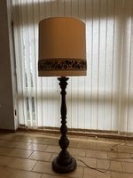 Luminaire sur pied, vintage