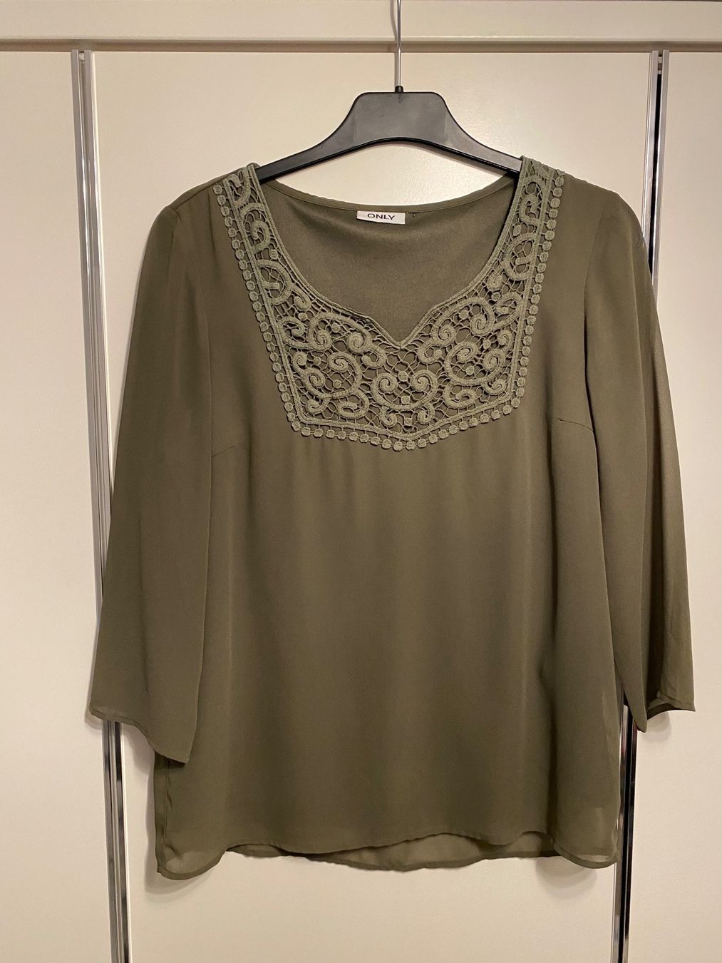 Only Blusen: Damen Bluse von ONLY gr.36 – Gebraucht aus Pfungen von Sheki56