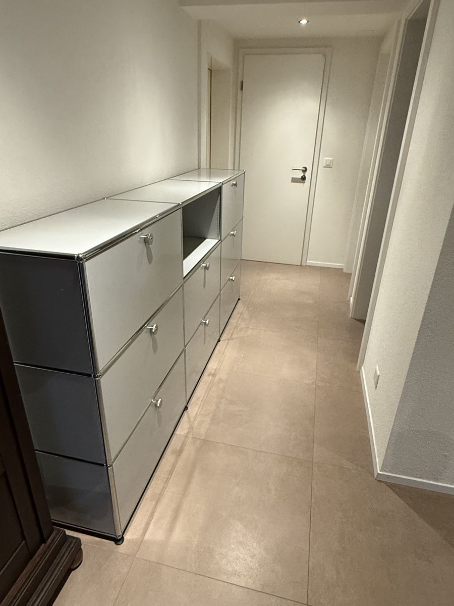 USM Scaffali: USM Haller Sideboard Lichtgrau 3x3 – Usato da Balsthal venduto da Designhaus.Schmitt 2