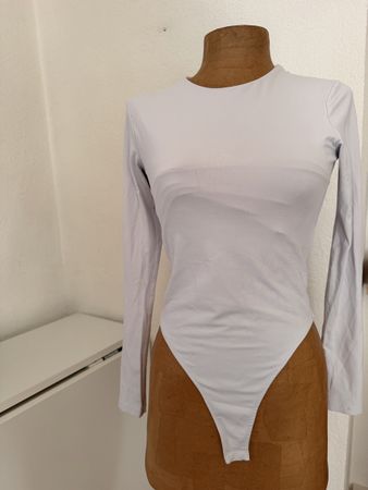 Body blanc manches longues, taille S – parfait pour l'hiver!