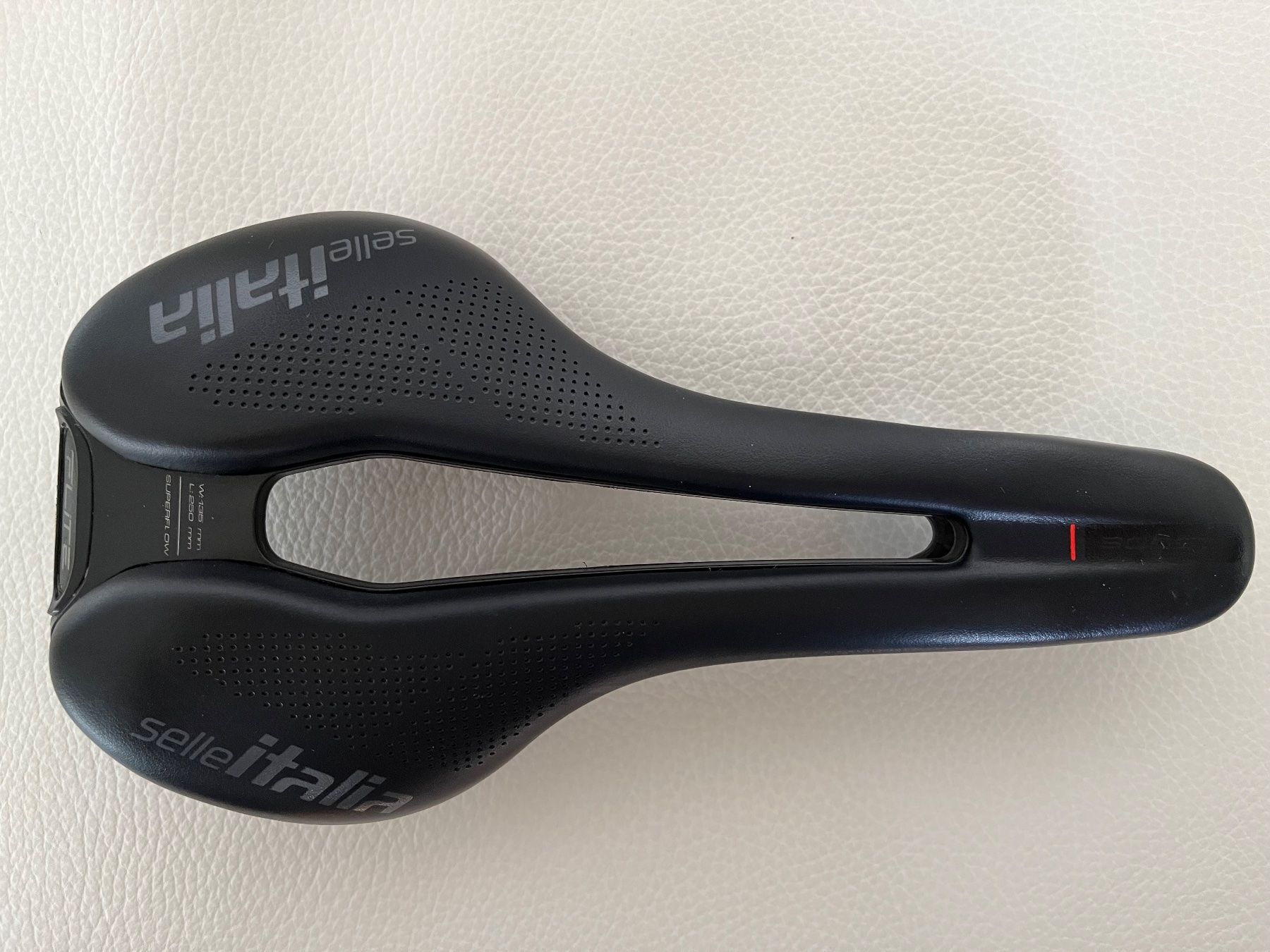Selle Italia Pezzi di ricambio: Sattel Selle Italia Carbon – Usato da Ballwil venduto da waldboden2014