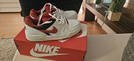 Nike FULL Force neu und ungetragen