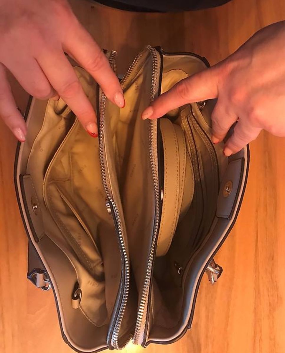 Borse da donna: GUESS  Handtasche – Usato da Altstätten SG venduto da Nik2009 5