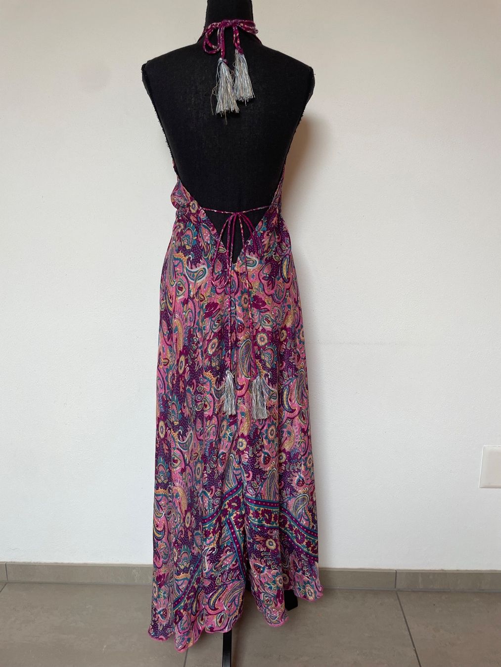 Vestiti: Boho Maxineckholderkleid aus Seide/Viscose – Nuovo (secondo la descrizione) da Sigriswil venduto da ck56 1