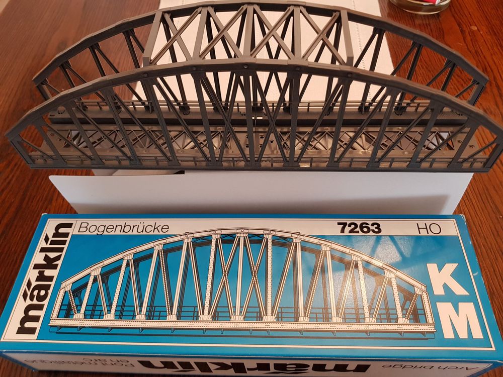 MARKLIN TABLIER DE PONT METALLIQUE DROIT N° 7162 - VOIE M - ECHELLE H0 1/87 #1