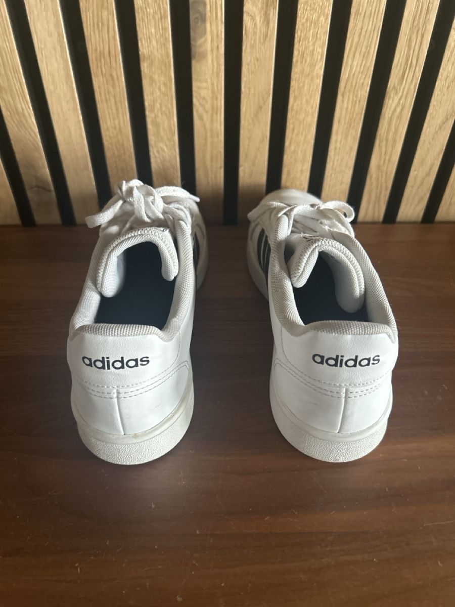 Adidas Scarpe per ragazzi: Adidas Sneaker – Usato da Büttikon AG venduto da dam_bnc2 2