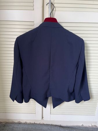 Kurzer Damen Blazer dunkelblau ohne Verschluss / Grösse 38