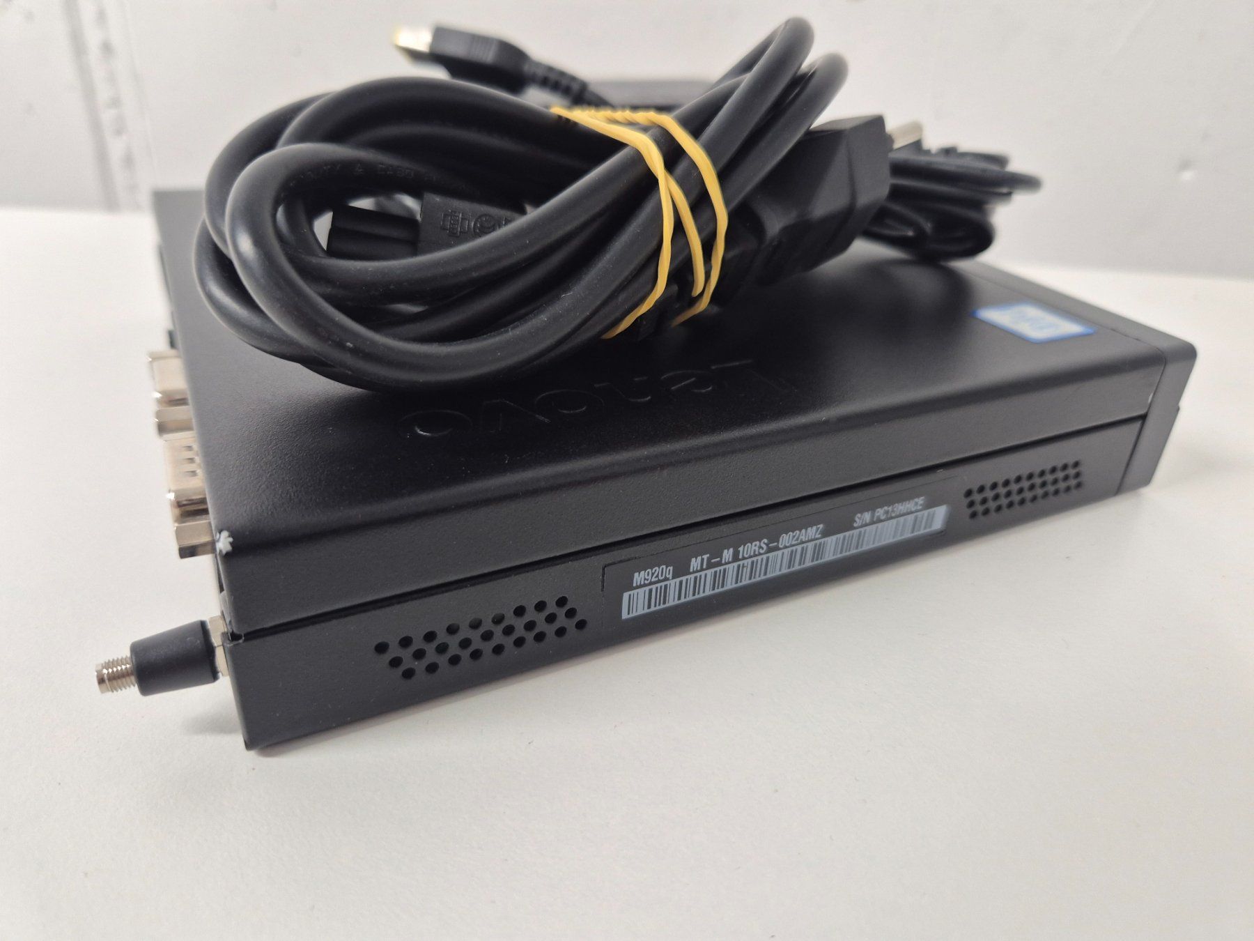 Lenovo PC: Lenovo ThinkCentre M920q Tiny – Difettoso da Sitterdorf venduto da Lenggi7 2