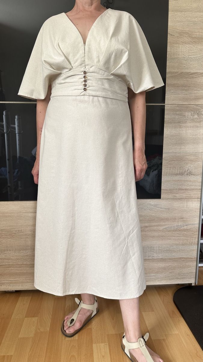 Vestiti: Robe beige 100% lin, boutonnée taille M/L – Nuovo (secondo la descrizione) da Vuippens venduto da ale_6gkb