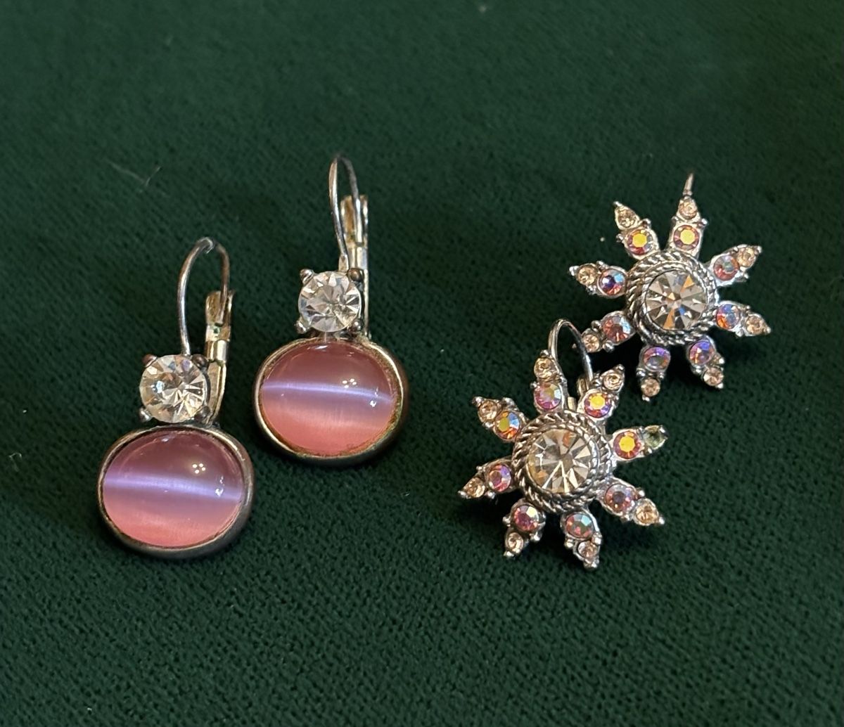 Orecchini pendenti & Orecchini a lobo: 2 Paar Ohrringe Strass pink rosa Modeschmuck – Usato da Basel venduto da diewebmeisterin