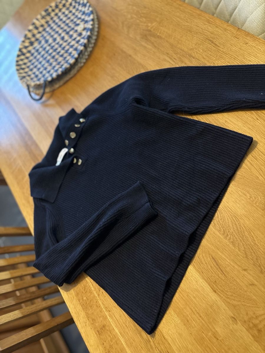 Mango Pullover & Sweatshirts: Mango pull taille S – Gebraucht aus Attalens von Skorpionica 3
