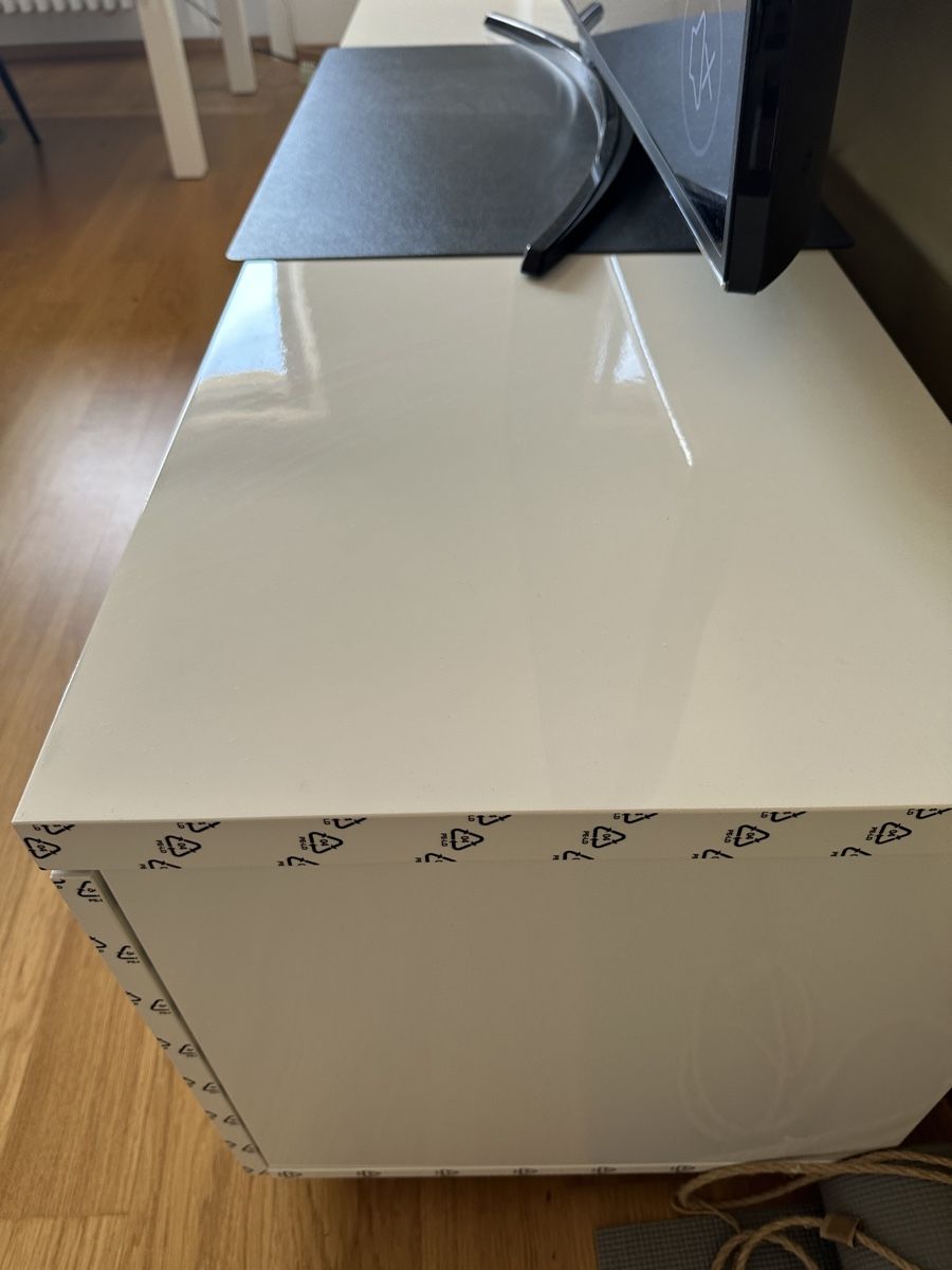Ikea Mobili TV: BYÅS TV bench, white, 160x42x45 cm – Nuovo (secondo la descrizione) da Zürich venduto da gel_8npg 4
