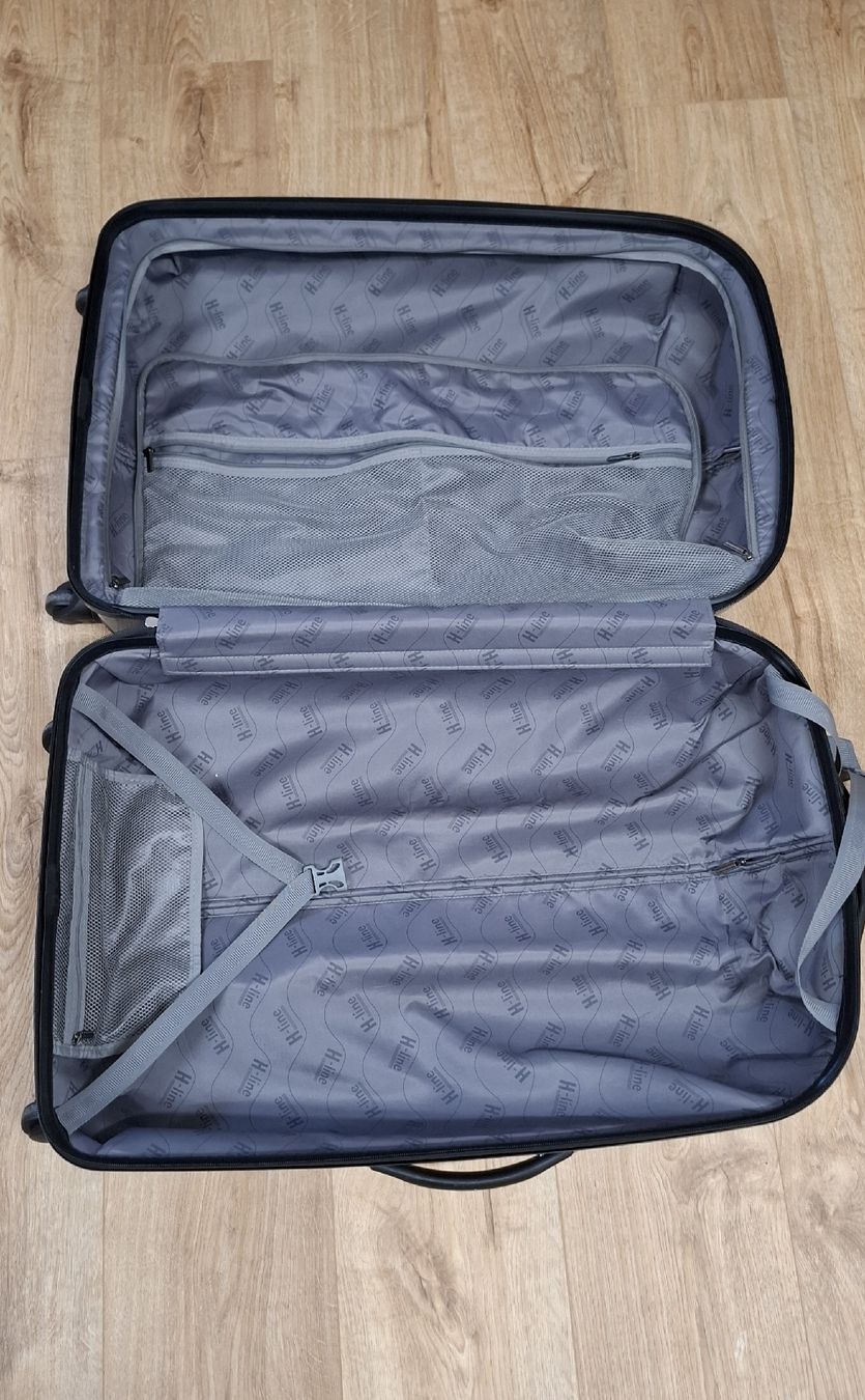 Reisekoffer: Reisekoffer mit 4 Rollen – Gebraucht aus Wilihof von Raphaela30 2
