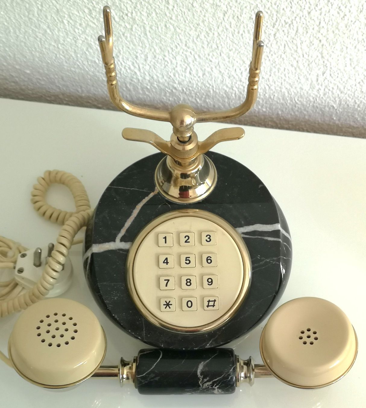 Telefoni: Altes Telefon aus Marmor und Messing – Usato da Zürich venduto da Tanteemma369 3