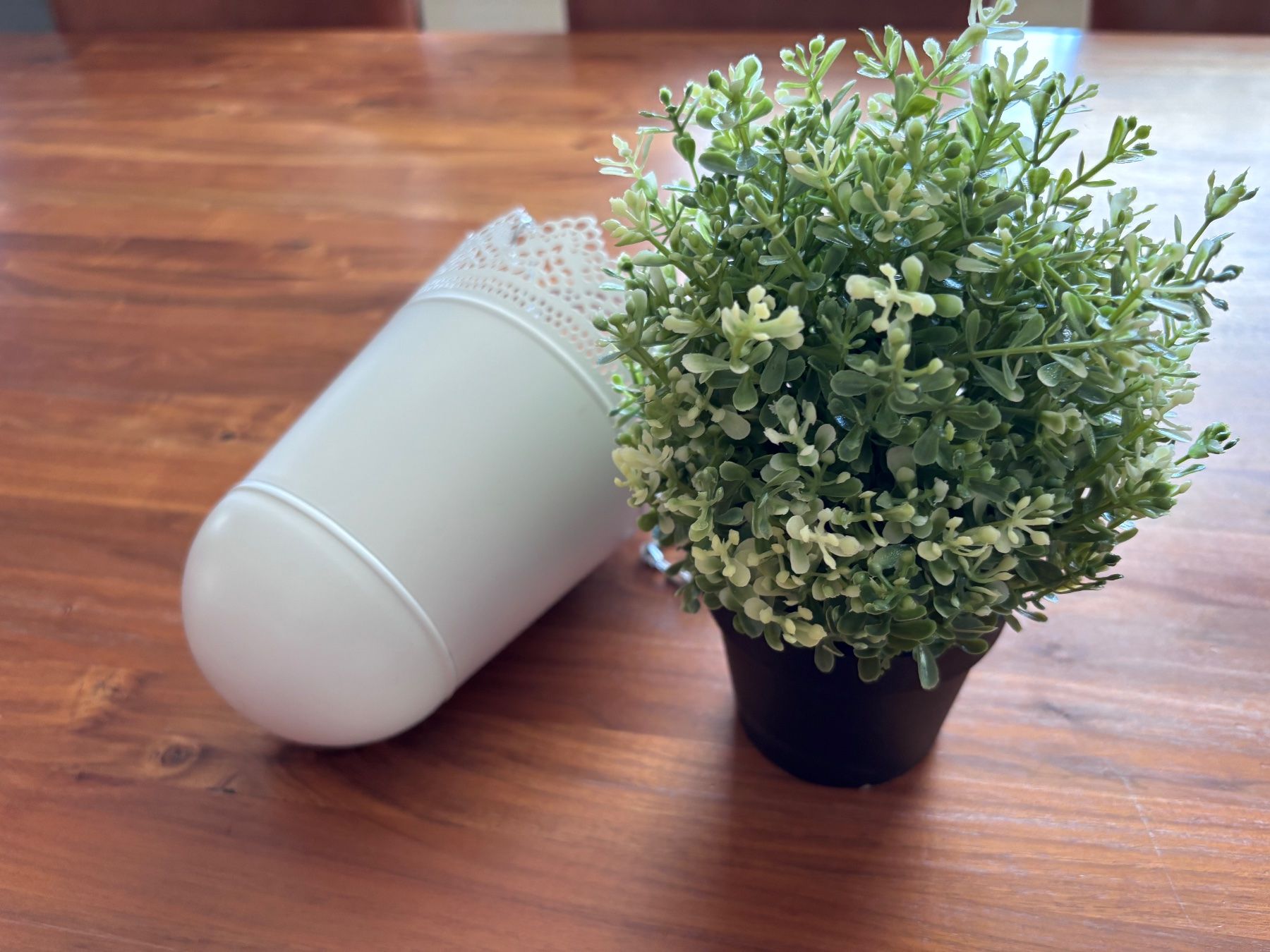 Vasi per fiori: Ampel für Pflanze weiss – Usato da Balsthal venduto da Uroby 2