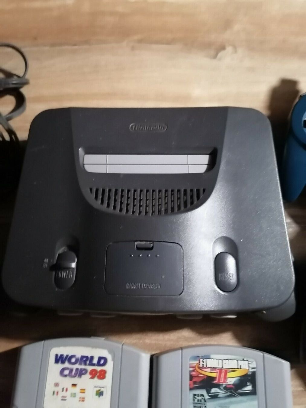 Nintendo Console: Lot console,4 manettes,Conker,Mario kart – Usato da Lausanne venduto da sauvezretrogames 4