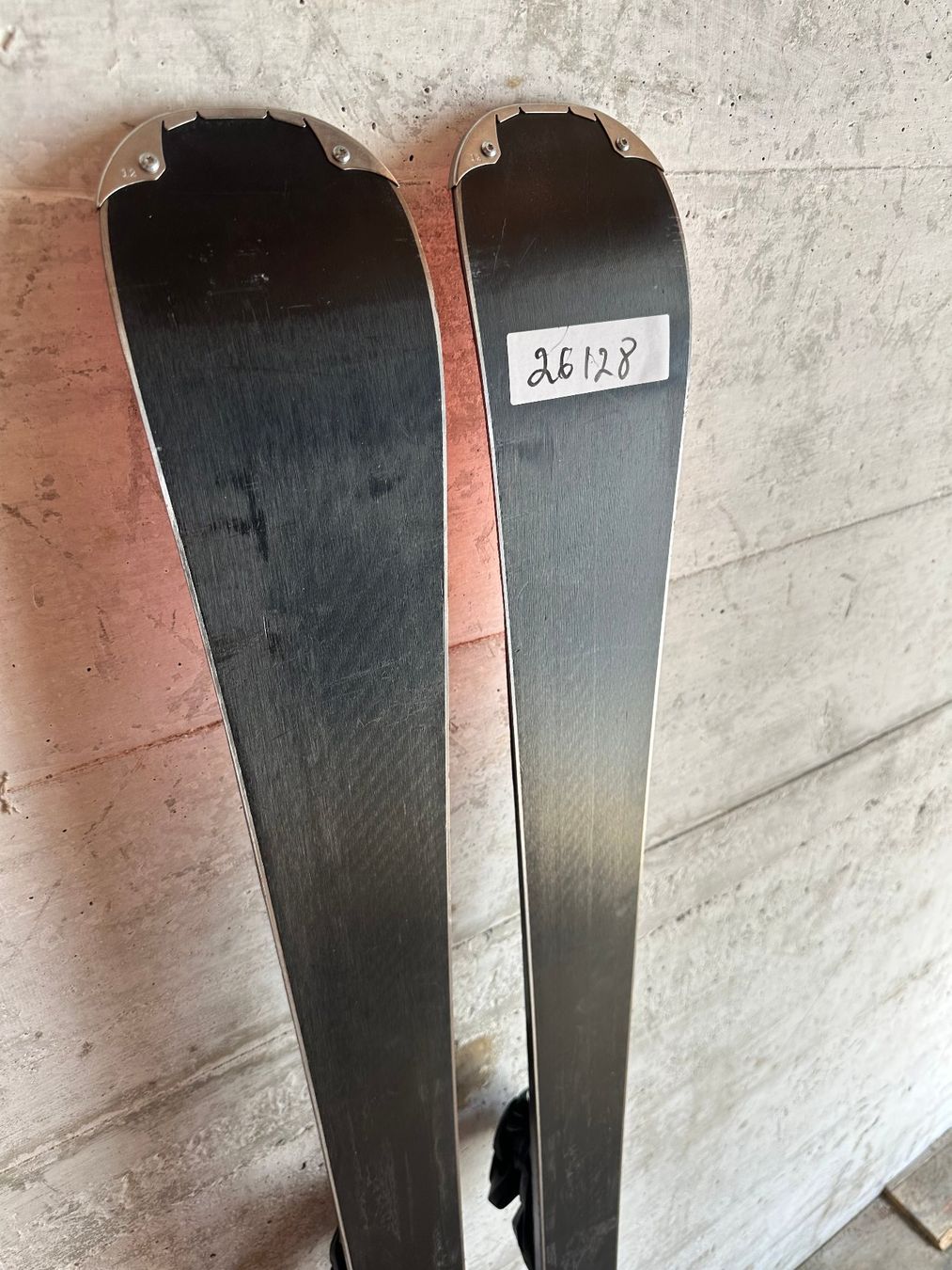 Blizzard Skis: Blizzard WCR Ski 153CM 2024 – Gebraucht aus Emmenbrücke von karkarkar 4