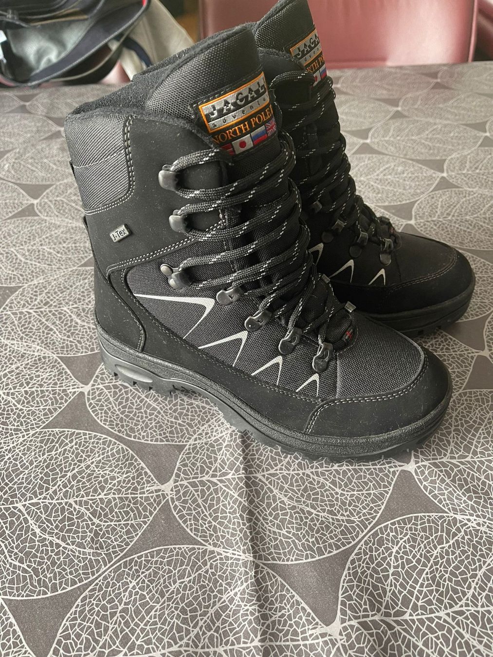 Scarpe da uomo: AIK Winterstiefel Grösse 36 – Nuovo (secondo la descrizione) da Burgdorf venduto da interstellar2 5