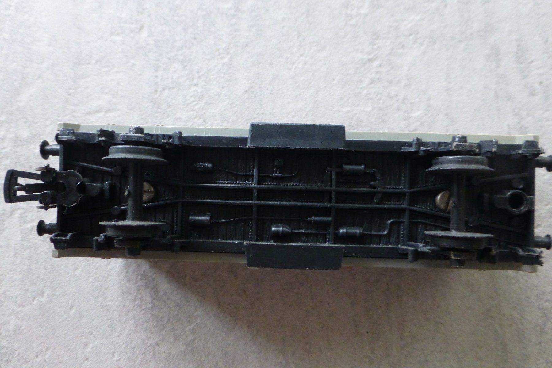 Lima Modellini di ferrovie: Lima Eisenbahnwagen 8 Stück – Usato da Grenchen venduto da Bobatsch 8